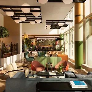 Avani Museum Quarter - Previously Nh Museum Quarter Hotell Amsterdam