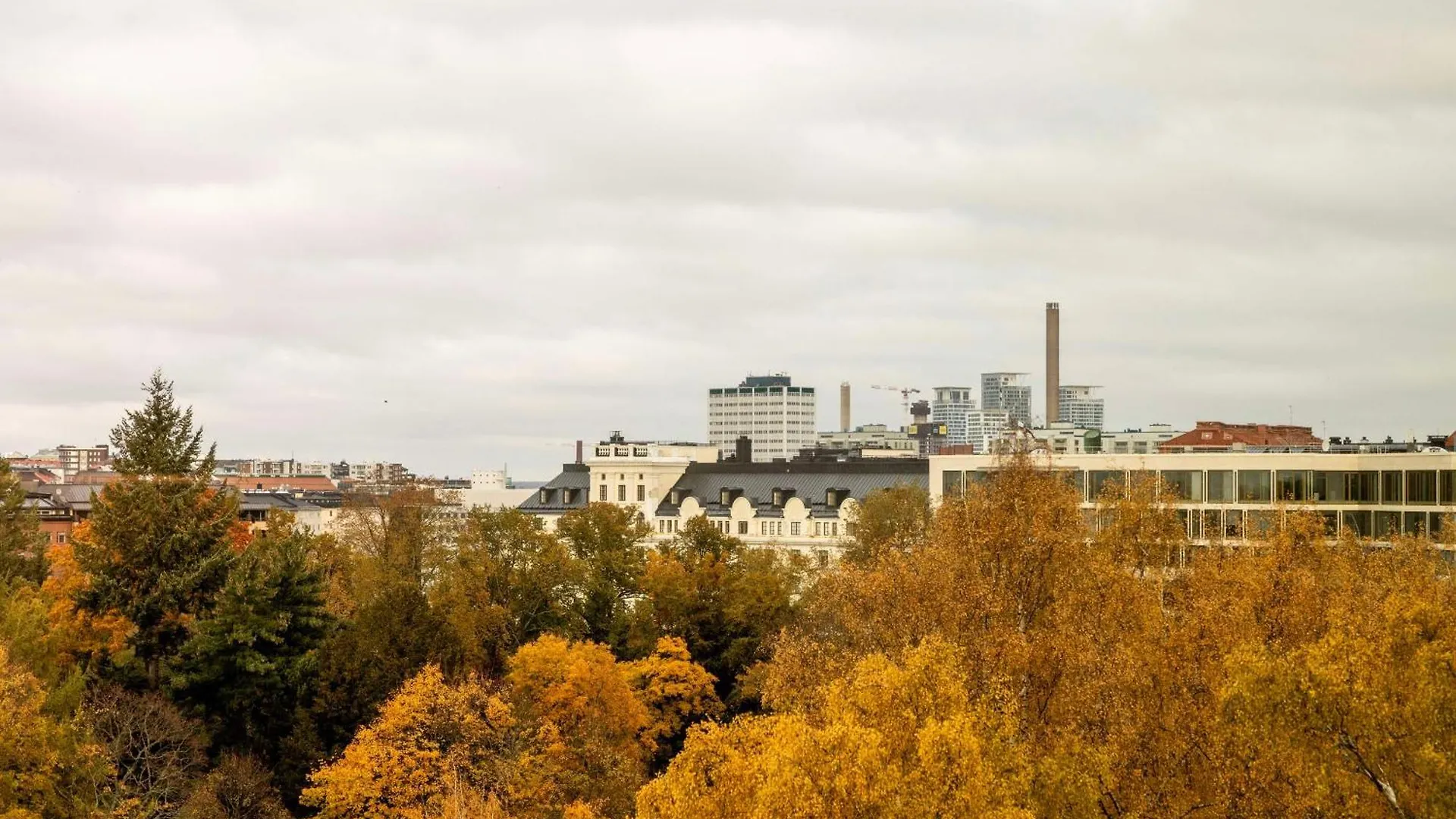 Radisson Red Helsinki Hotel 4*,
